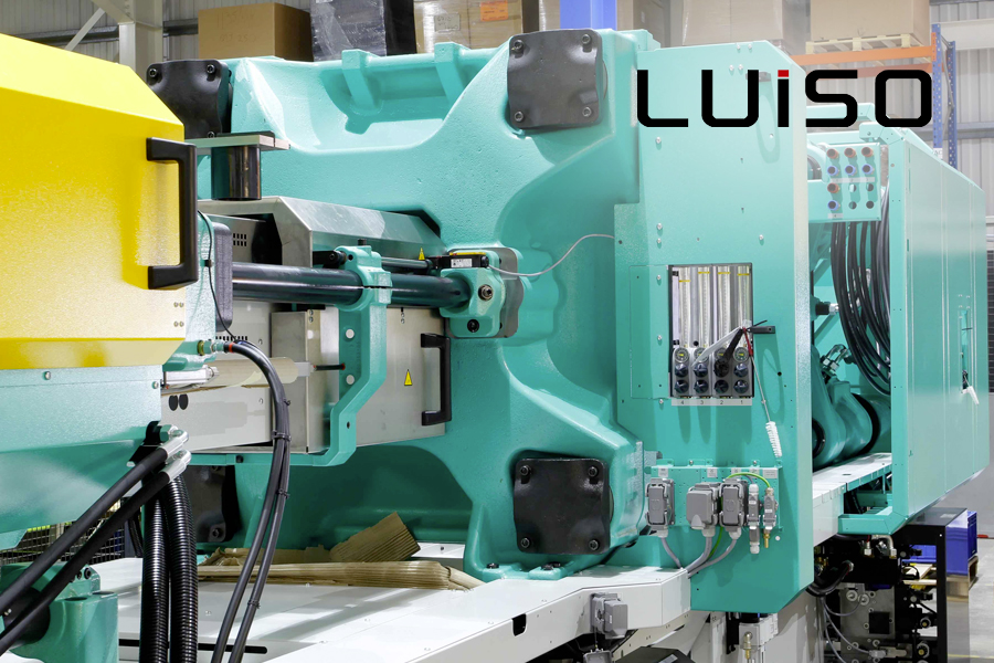 Soluciones CMG con maquinaria de moldeo por soplado